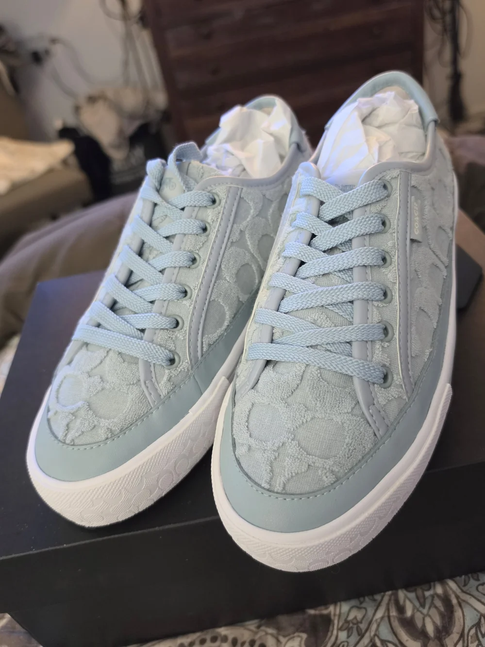 Coach Women's Light Blue Signature Lace-Up Sneakers